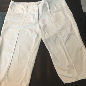 Charolette Russe size 11 white capris